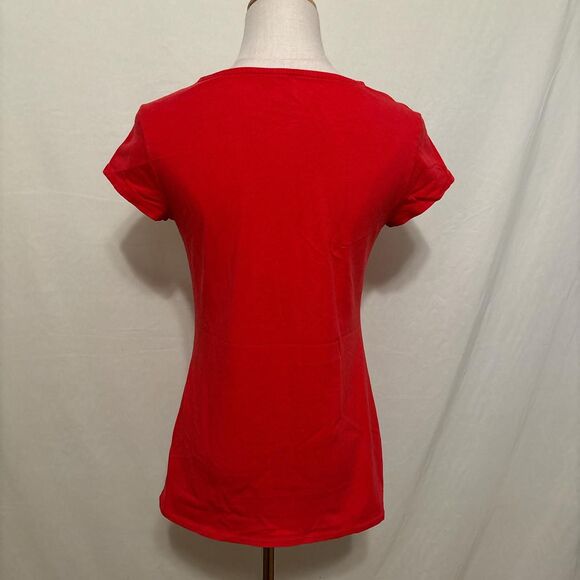 basic short sleeve top - Picture 2 of 4